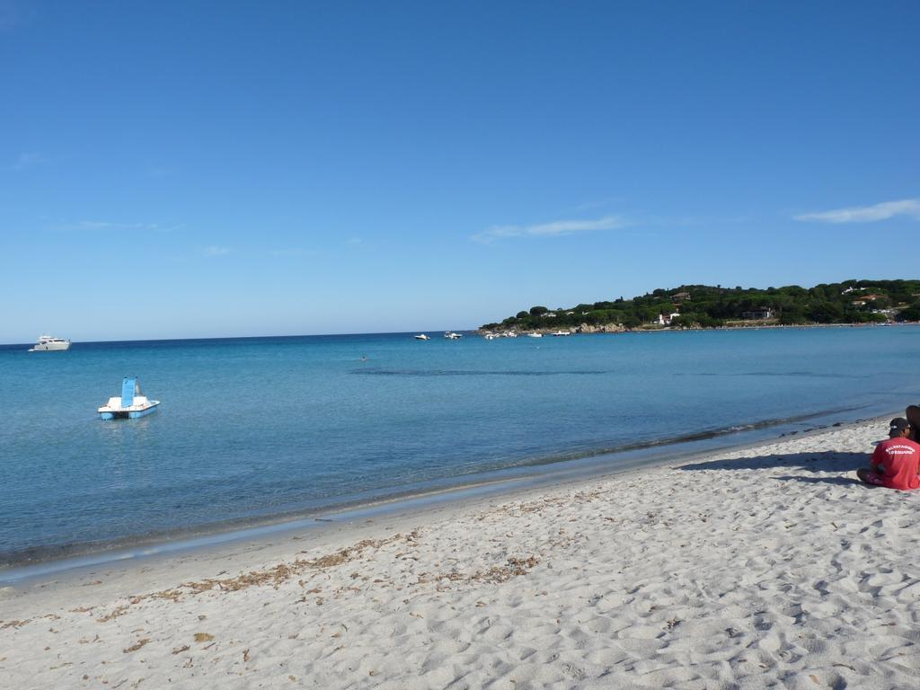شقة Monolocale San Teodoro سان تيودورو الغرفة الصورة